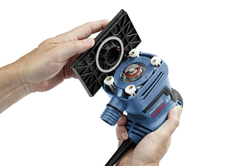 Нов Продукт Вибрационна шлифовъчна машина Bosch GSS 160-1 A 